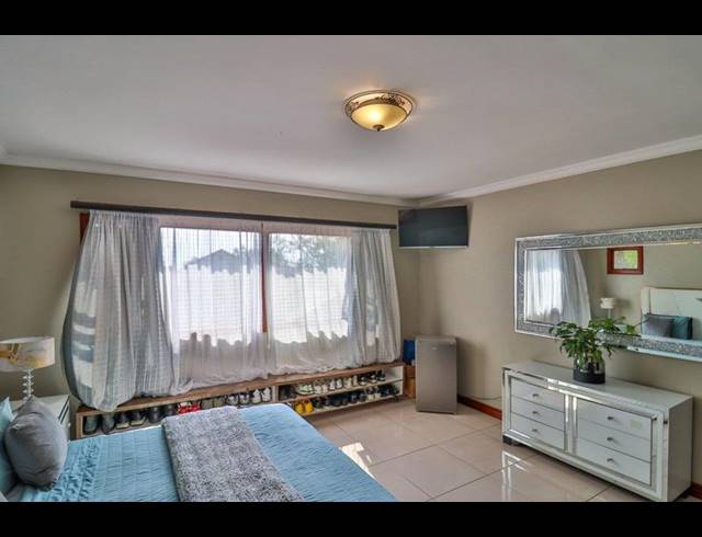 3 BEDROOM PROPERTY TO RENT IN EQUESTRIA